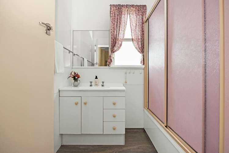 9 Chester Place Taradale_8