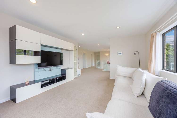 39 Mulroy Place Pinehill_13