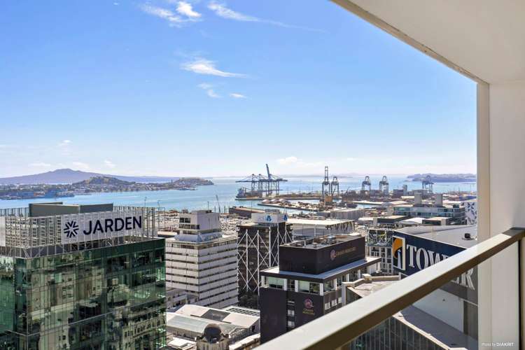 2205/8 Albert Street Auckland Central_14