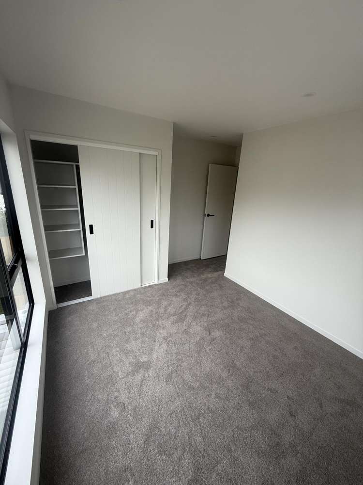 2/26 Alamein Road_3