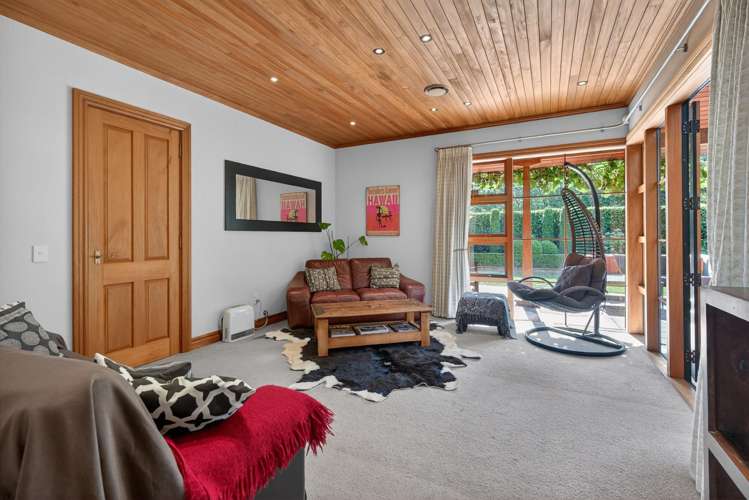 5 Myrtle Street Hutt Central_16