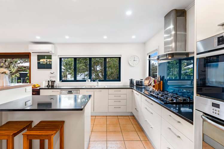 51 Riverlea Avenue Pakuranga_14