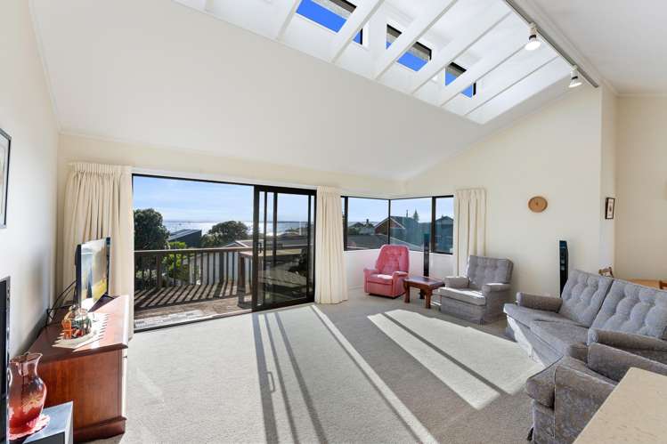 18 Ara Kuaka Waikanae Beach_7