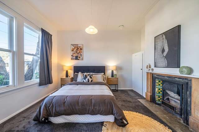 35 Riddlers Crescent Petone_3