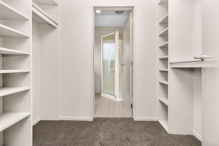 18 Crannog Fen Wattle Downs_12