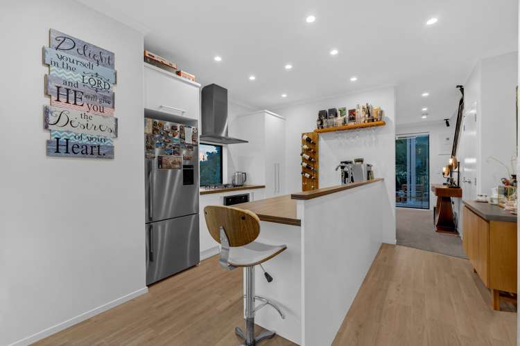 4 Matairangi Avenue Totara Heights_35