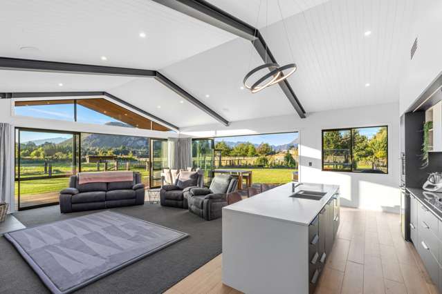 87 Black Peak Road Wanaka_2