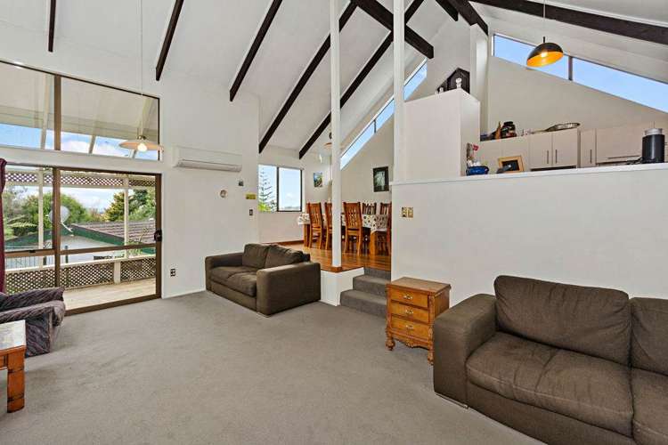 7 Longfellow Parade Glen Eden_4