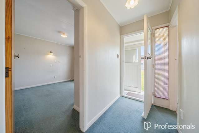 5/1079 High Street Taita_4