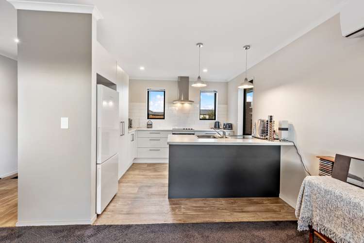 98 Branthwaite Drive Rolleston_5