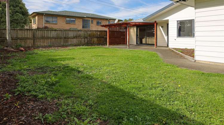 186 Henderson Valley Road Henderson_17