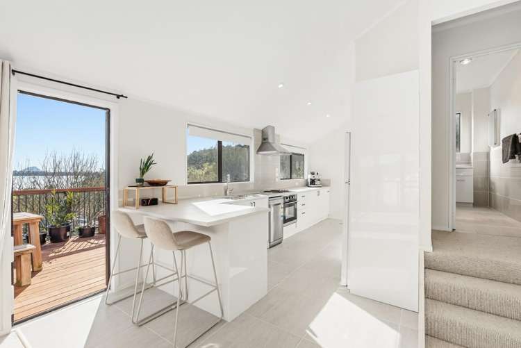 33 Dingadee Street Welcome Bay_10