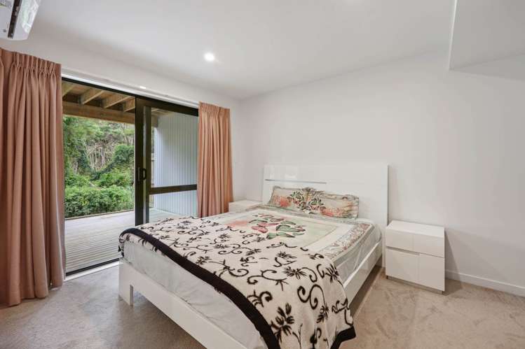 1/22 Spinella Drive Bayview_17