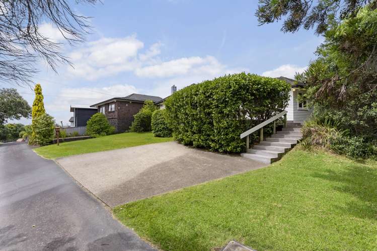 578 Beach Road Rothesay Bay_18