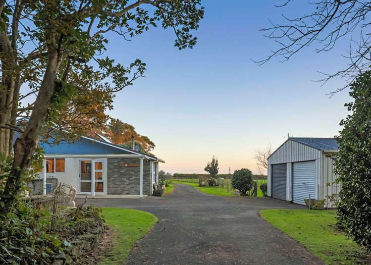 168 Cross Road Lepperton_21