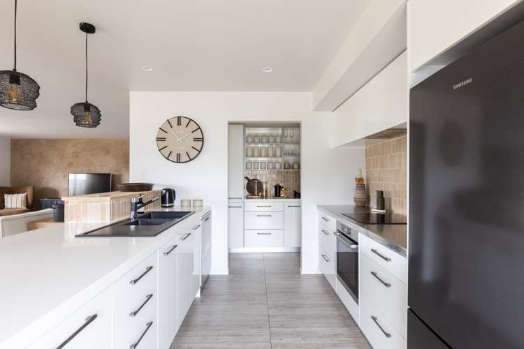 3 Customhouse Street Bell Block_7