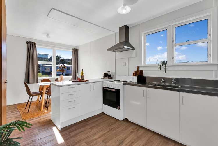 6 Wiremu Place Blagdon_6