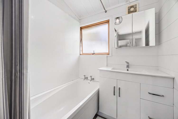 27 Rotoiti Avenue Pakuranga Heights_8