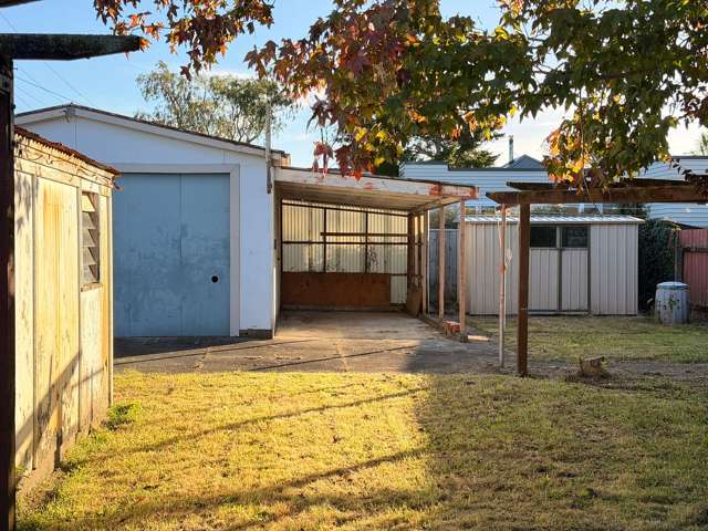 Charming Family Home in Silverstream