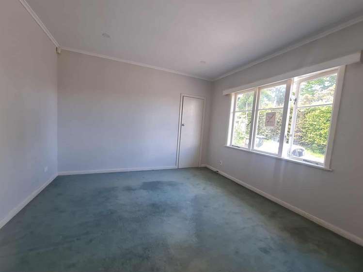 17 Olsen Avenue Hillsborough_6