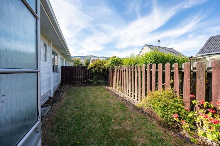 2/27 Cautley Street Richmond_14