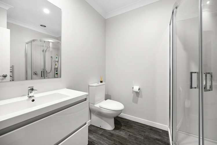 2/25 Thackeray Street 500063_9