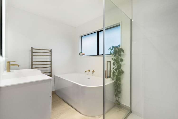 1/42 Lexington Drive Botany Downs_21