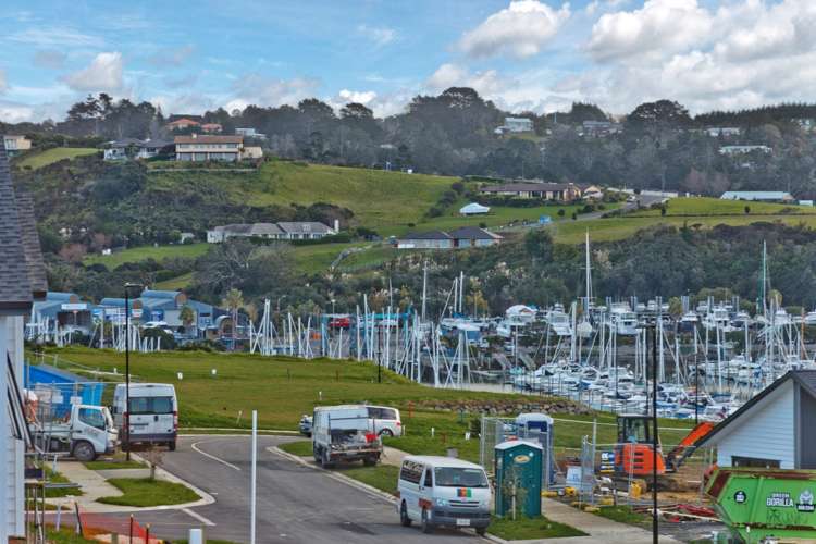 44 Resolution Drive Gulf Harbour_3