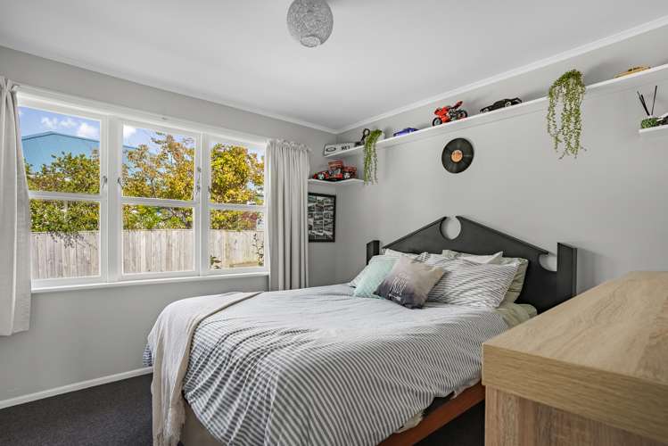 21 Pollard Street Wainuiomata_9