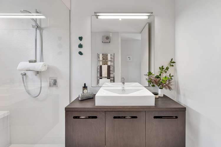 138 Mangatawhiri Road Omaha_24