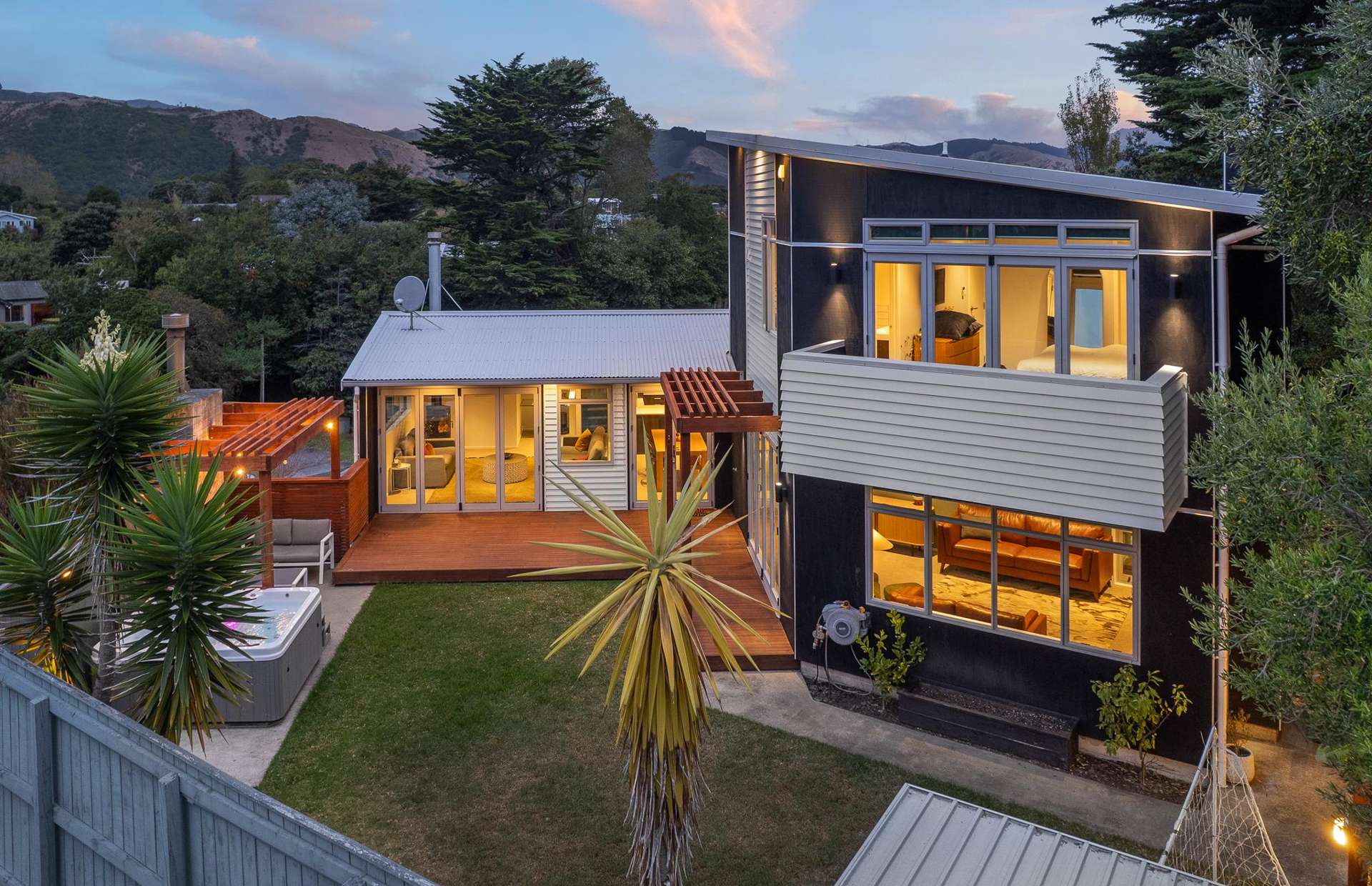 8 Tiromoana Road Raumati South_0