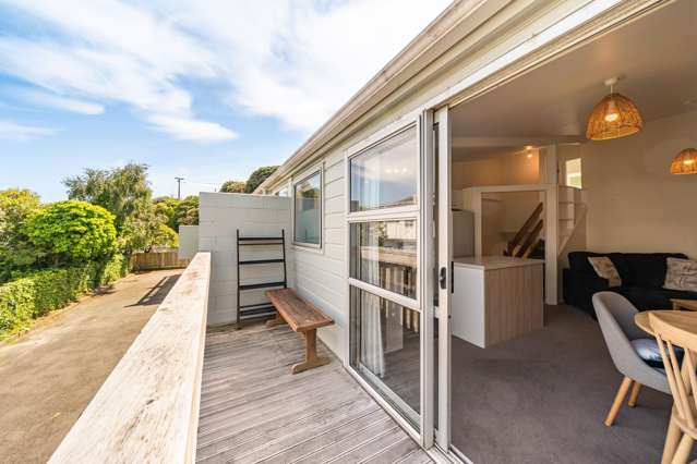 4/23 Collins Avenue Tawa_4
