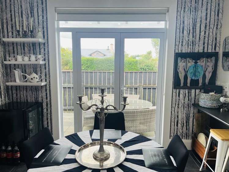 8 Lyon Street Marton_7