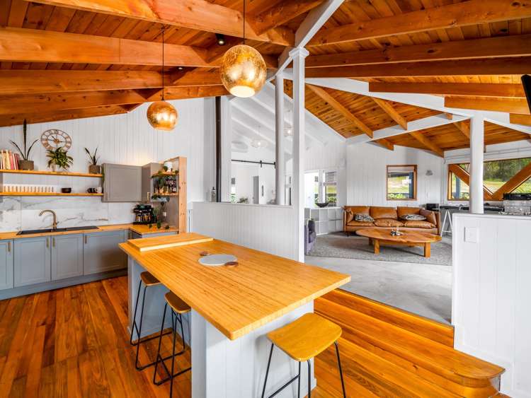 77 Te Wahapu Road Russell_6