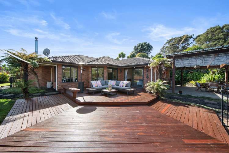 11 Tanah Merah Drive Red Hill_32