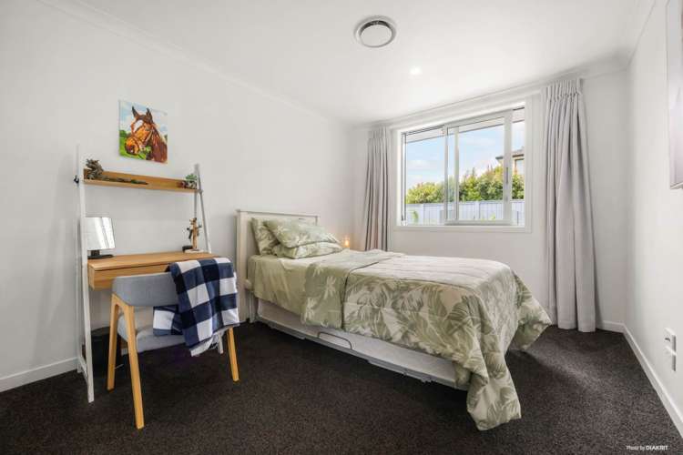 42 Boocock Crescent Orewa_14