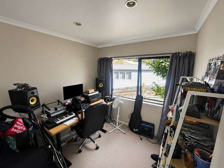 28B Waimumu Road Massey_6