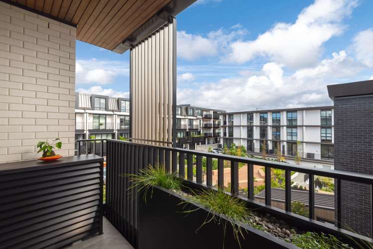 303/21 Pennant Street Long Bay_1