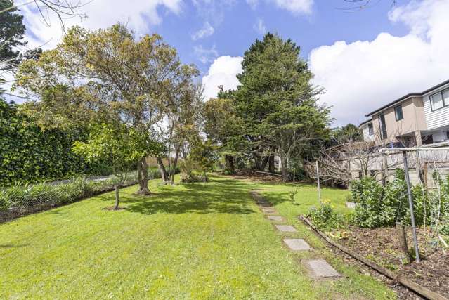 84 Woodglen Road Glen Eden_4