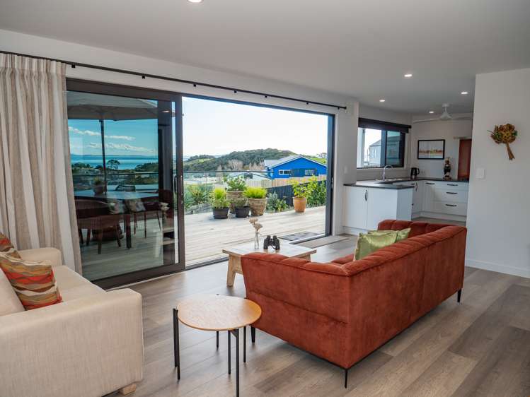 4 Freyja Crescent Coopers Beach_1