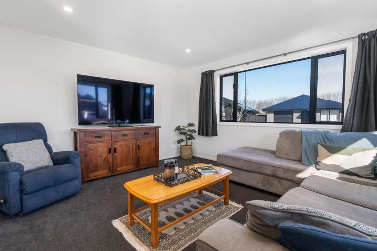 4 Mehrtens Crescent Woodend_11