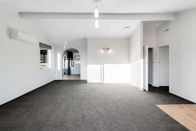 60 Fitzroy Avenue 2742_1