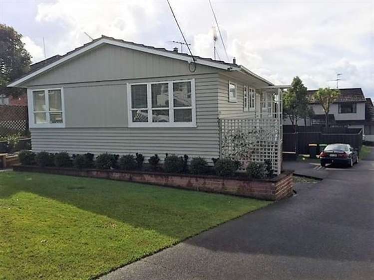 63 Jaemont Avenue Te Atatu South_1