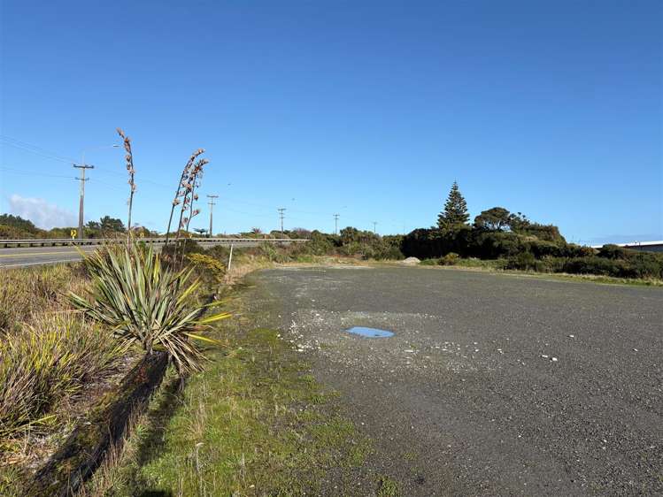 250 Main South Road Paroa_16