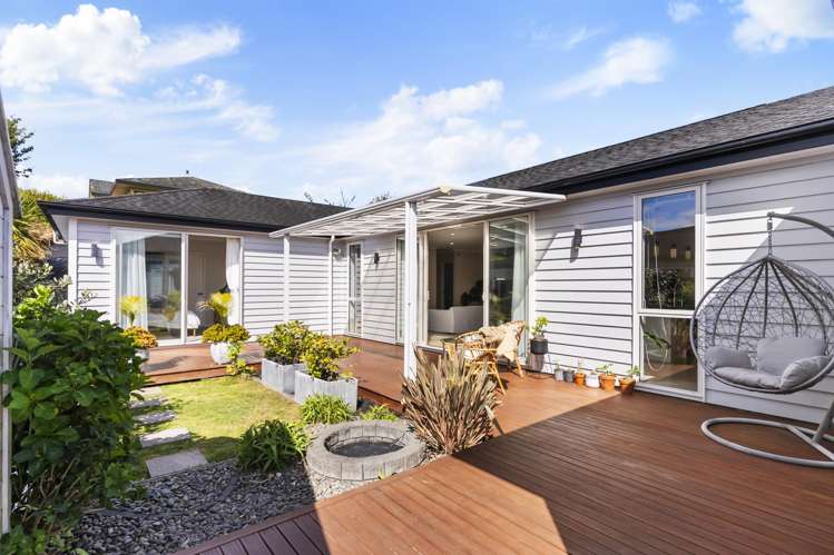 4 Tararua Street Massey_2