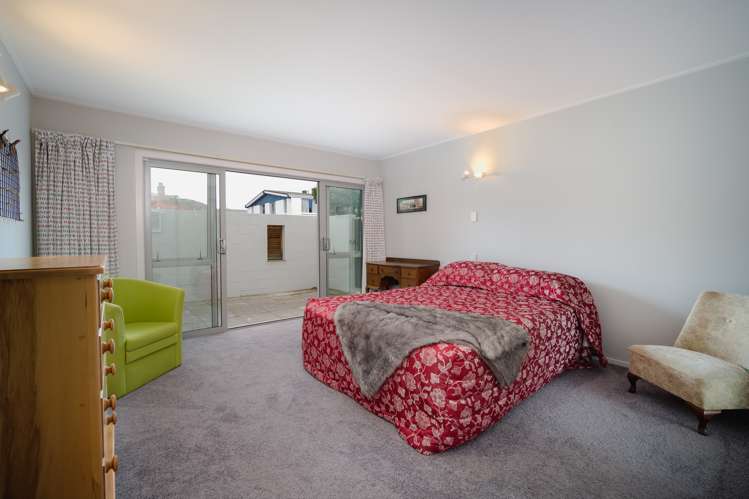 3 Sandringham Street Saint Clair_12