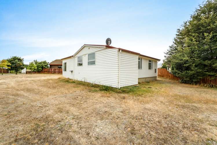 3 Saint Cuthbert Place Omarama_13