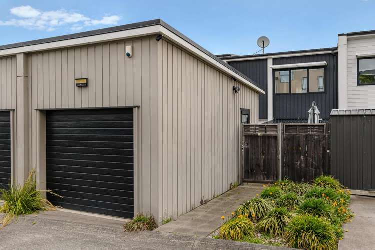 145 Bonair Crescent_3