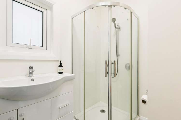 14 Benares Street Khandallah_11