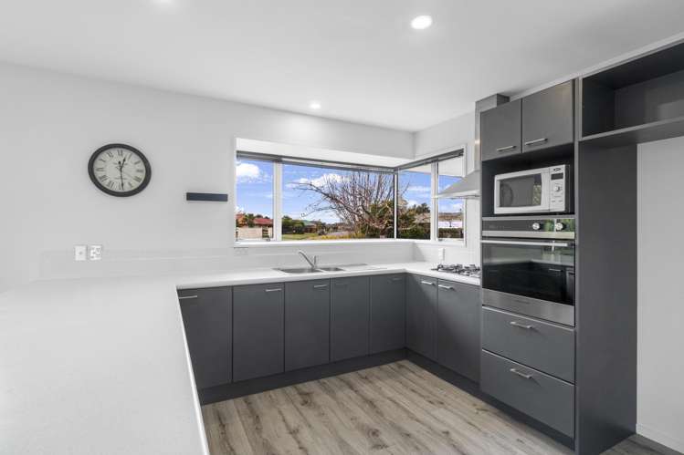 4 Paget Drive Woodend_3